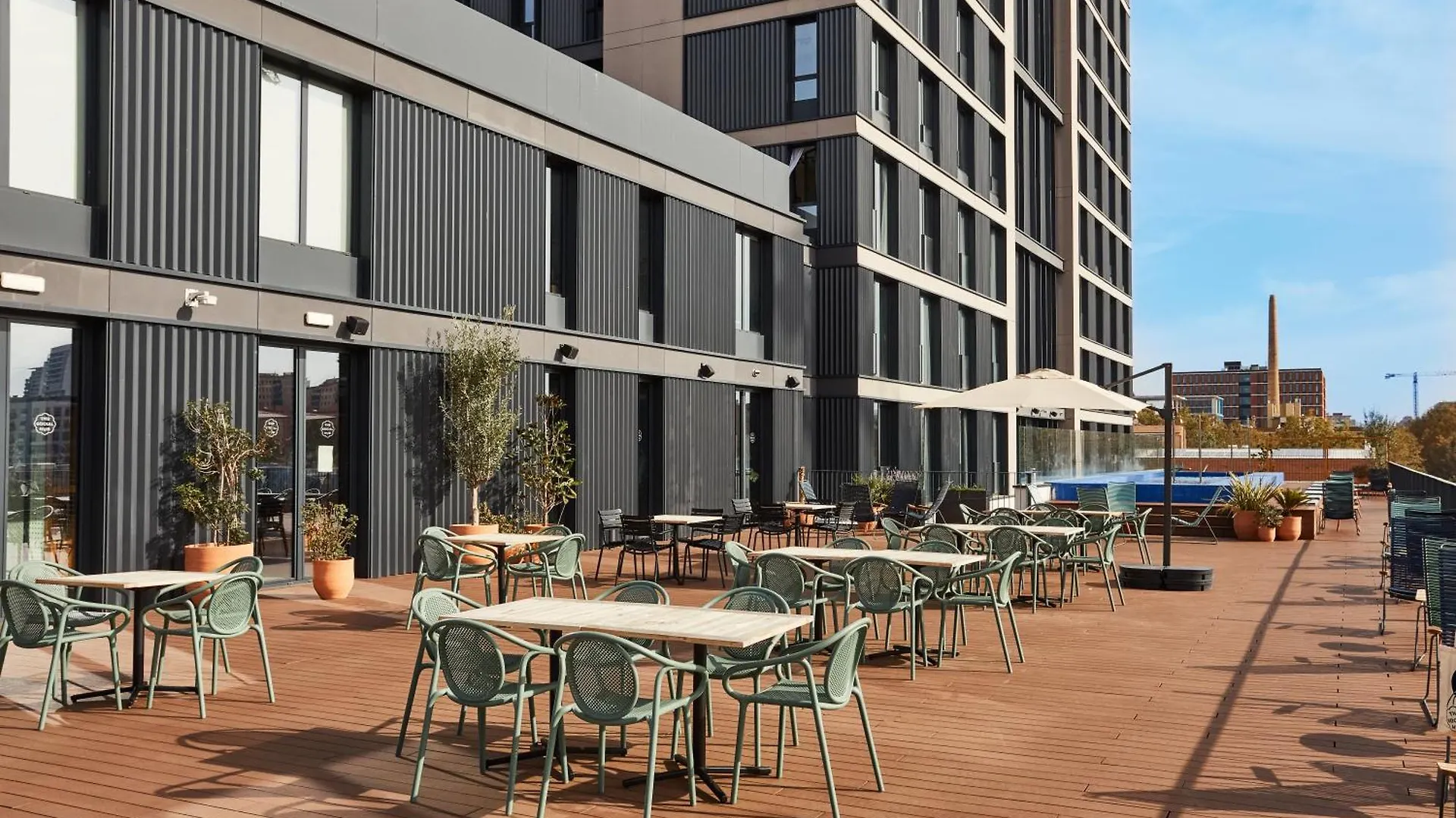 Hotel The Social Hub Barcelona Poblenou 0*,